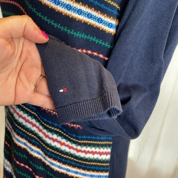 TOMMY HILFIGER Ivy Float V-Neck Sweater Size Medium - Picture 7 of 8